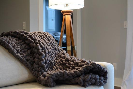 Load image into Gallery viewer, Chunky Knit Blanket in Dark Gray
